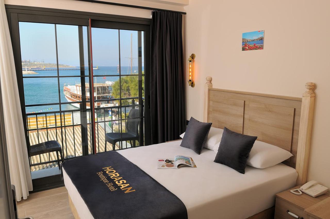 Horasan Hotel Чесме Екстериор снимка