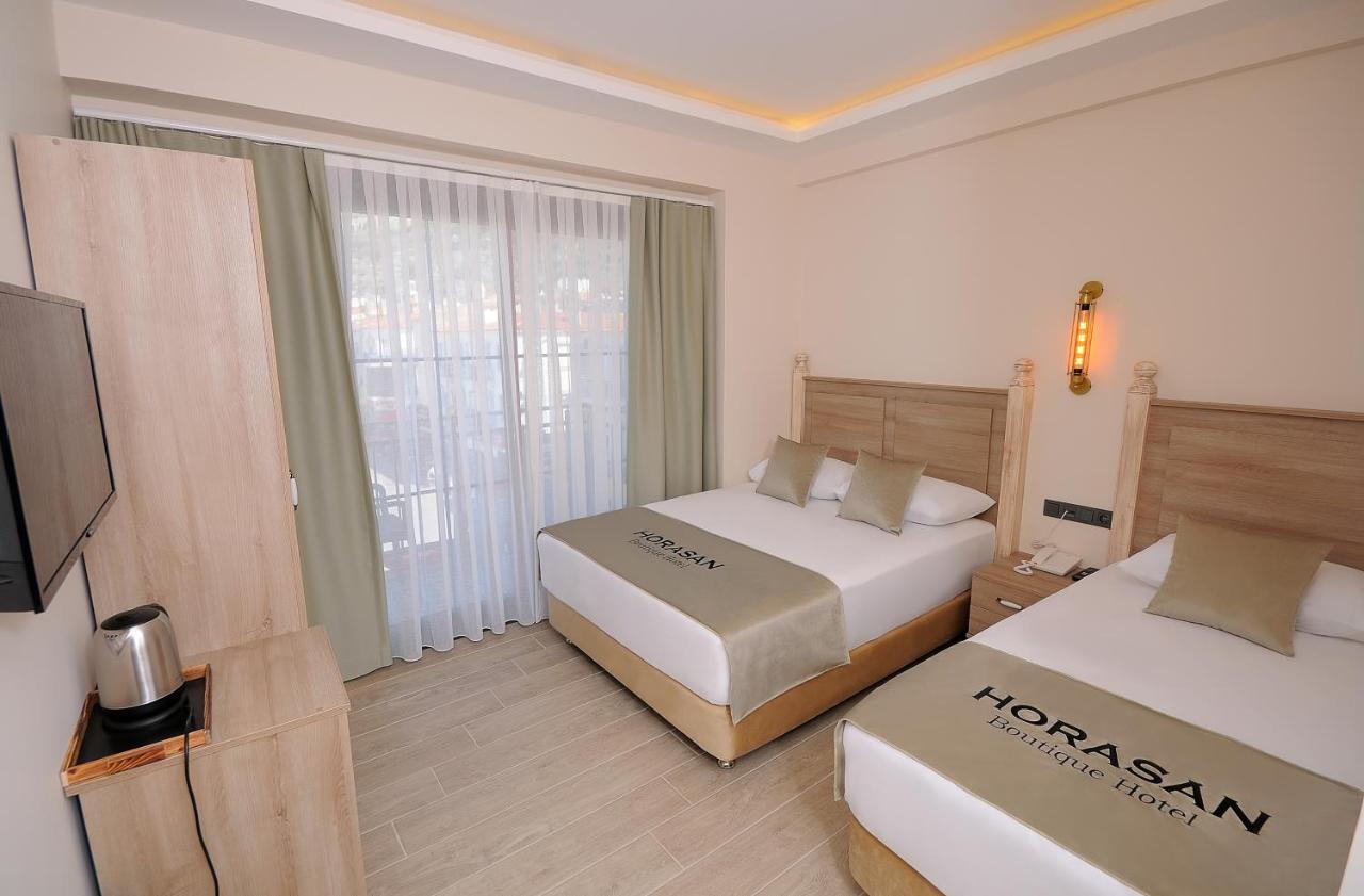 Horasan Hotel Чесме Екстериор снимка