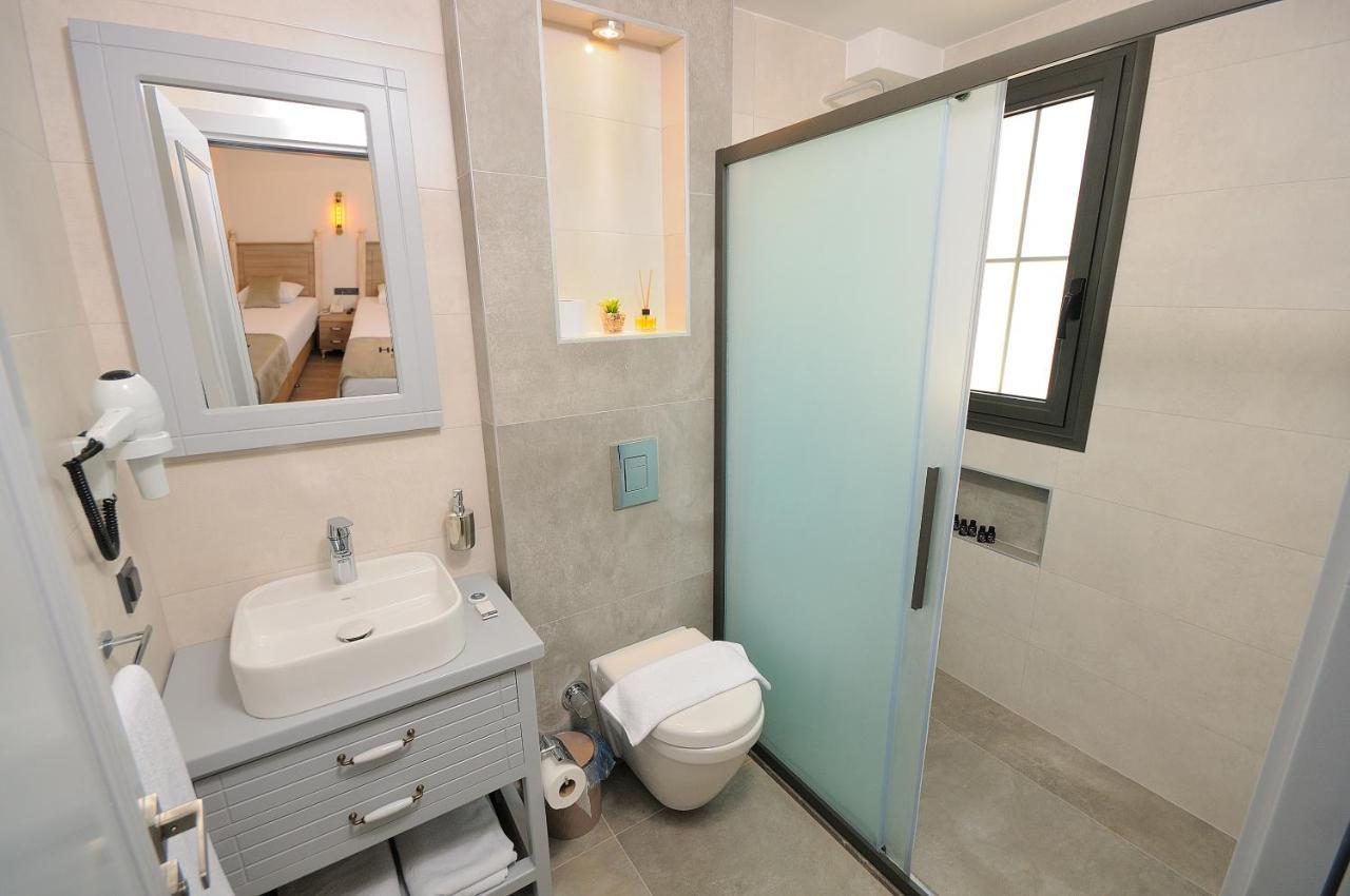 Horasan Hotel Чесме Екстериор снимка